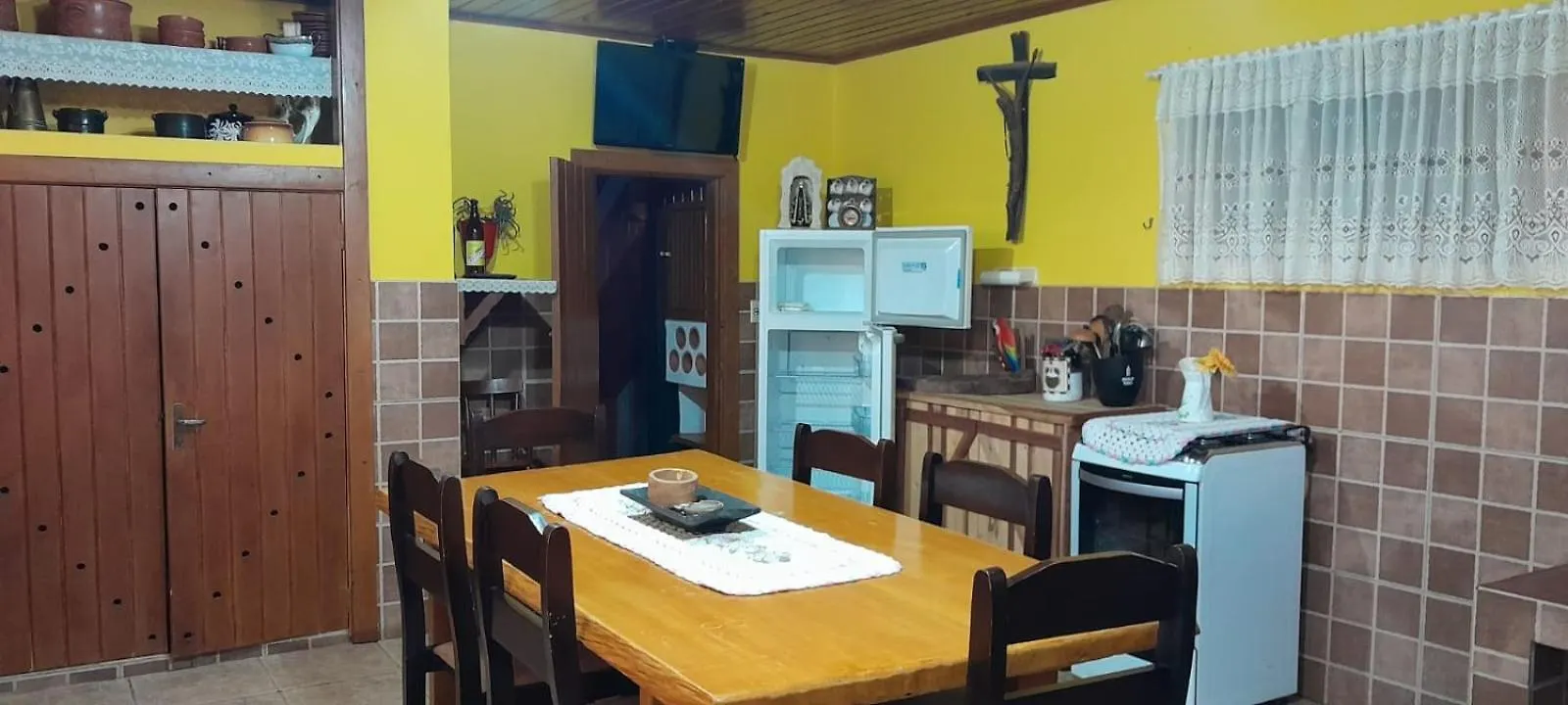 Chale Familiar Vista Linda Campos Do Jordao Wi-Fi Villa 0*,